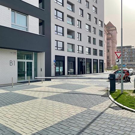 Explore Bratislava Ngoại thất bức ảnh
